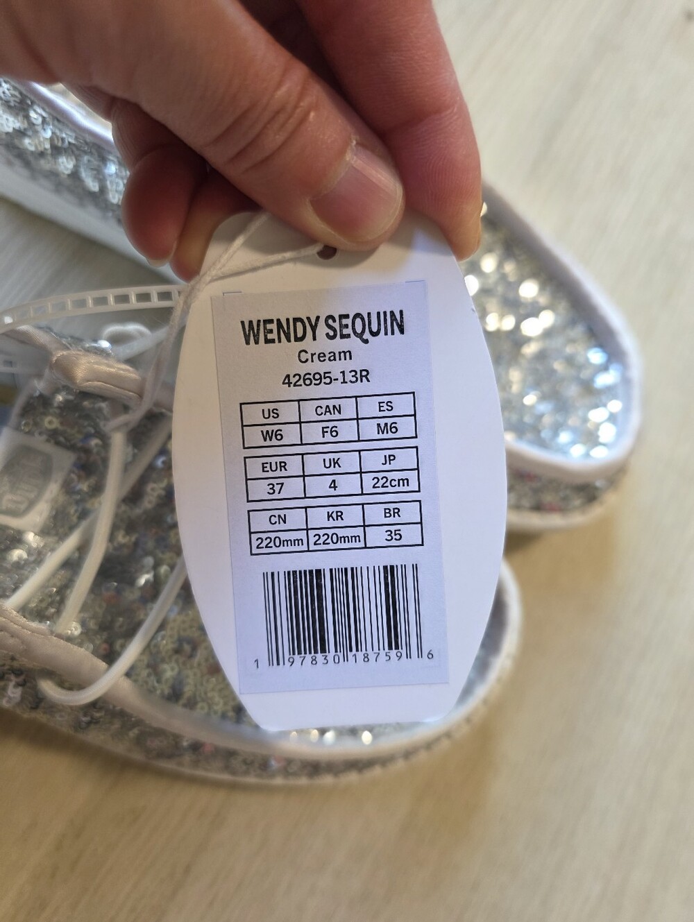 Hey Dude Wendy Silver Sequin Disco Shoes Women's size 6 Disco Shimmer - Picture 7 of 7